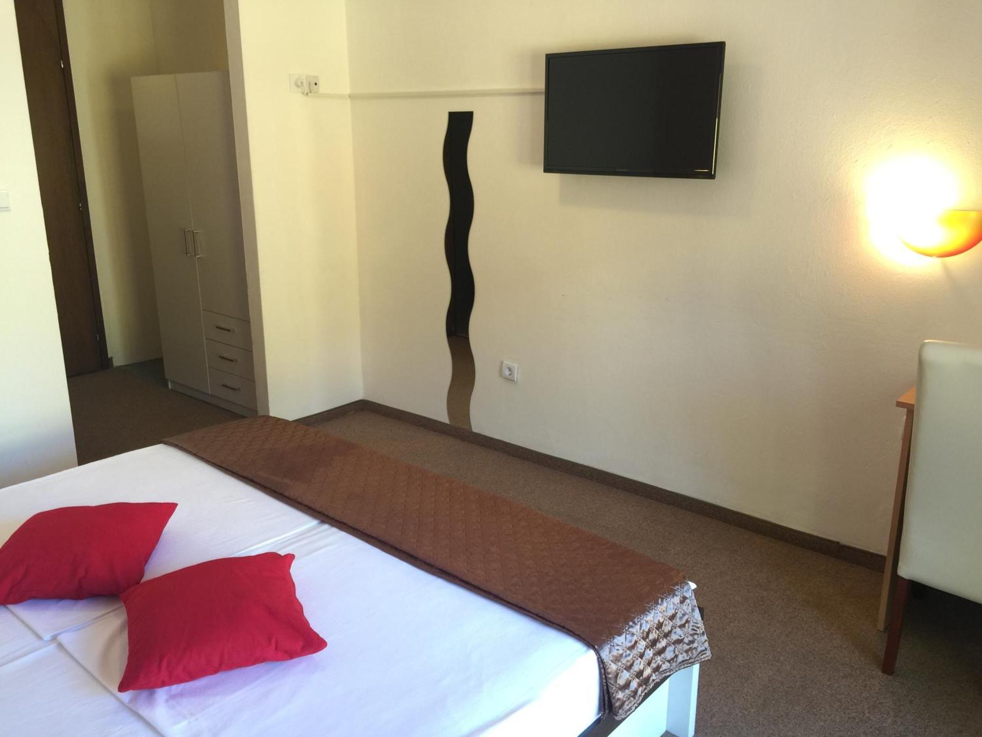 נובי ווינודולסקי Hotel Ruza חדר תמונה
