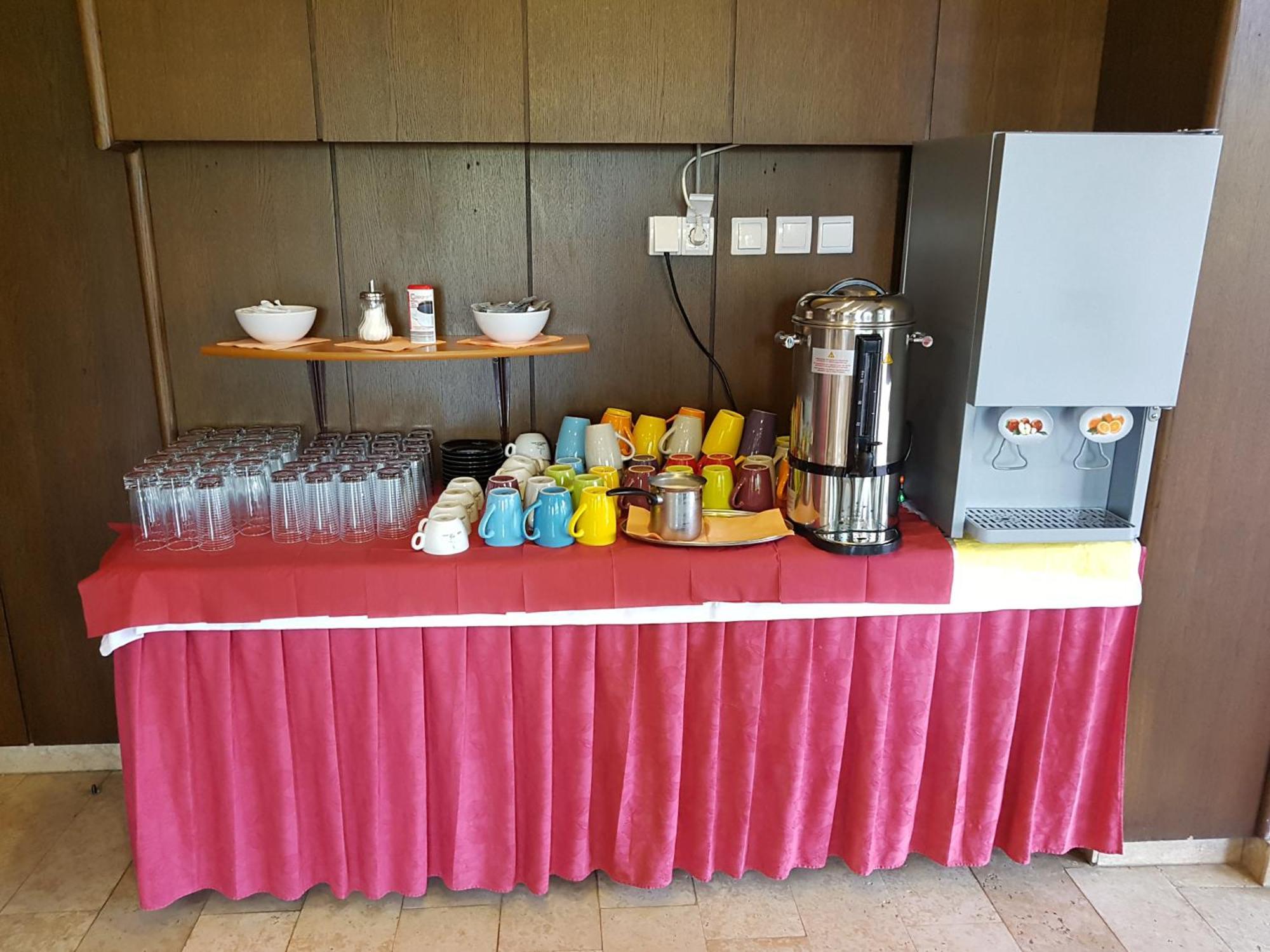 נובי ווינודולסקי Hotel Ruza מראה חיצוני תמונה